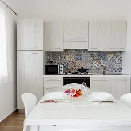 Capo Rizzuto Apartment 3*